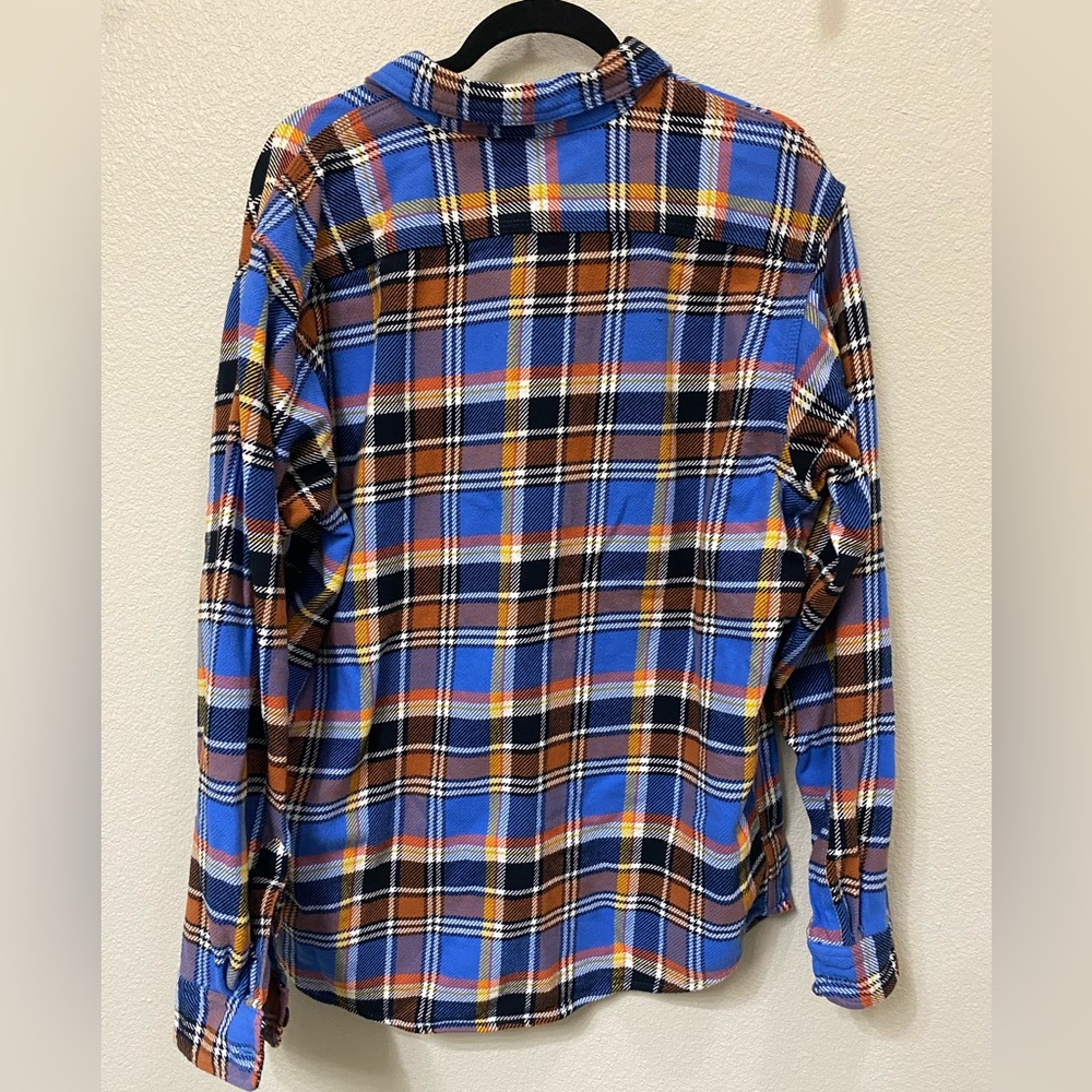 Lands’ End Men's Blue and Brown Plaid Shirt Button Up - Picture 7 of 9